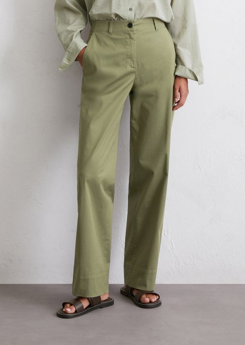 Chino model Lande wide — Olive