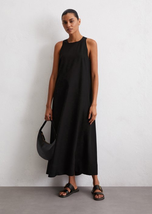 Dress relaxed — Black