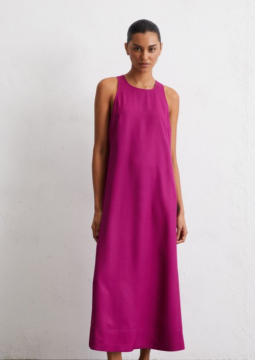 Dress relaxed — Juicy Berry