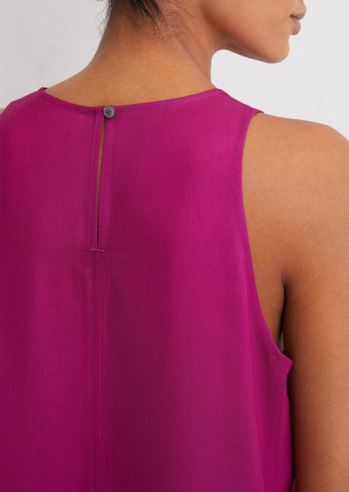 Dress relaxed — Juicy Berry