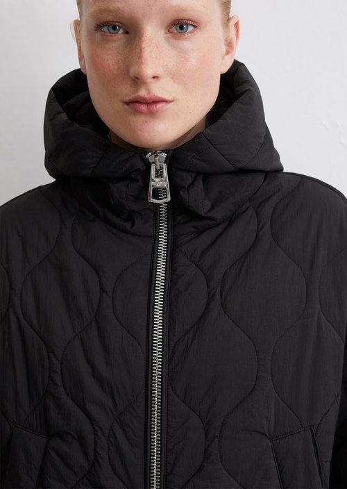 Regular hooded quilted jacket — Black