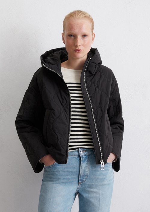 Regular hooded quilted jacket — Black