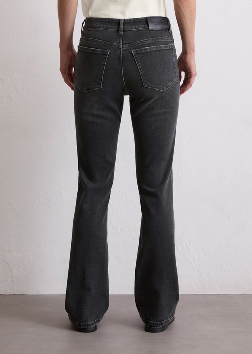 Jeans model Kiruna flared — Black