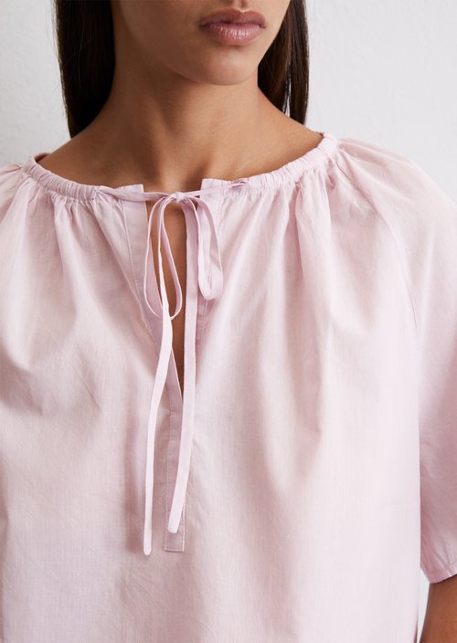 Relaxed short-sleeved blouse — Pale Lilac