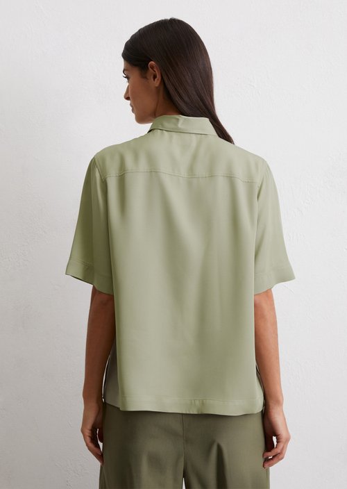 Flowing short-sleeved blouse — Smooth Sage