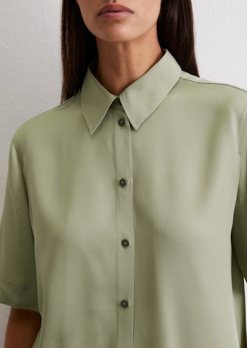 Flowing short-sleeved blouse — Smooth Sage