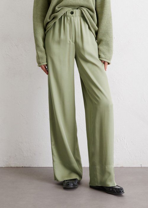 Flowing wide leg pants — Smooth Sage