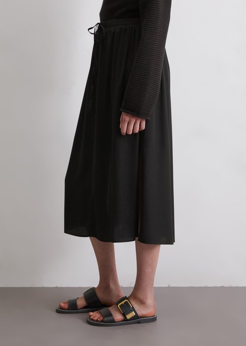 A-line skirt — Black