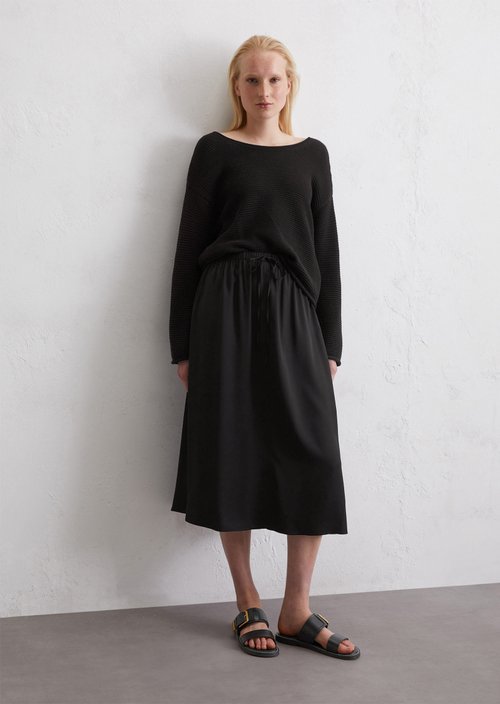 A-line skirt — Black