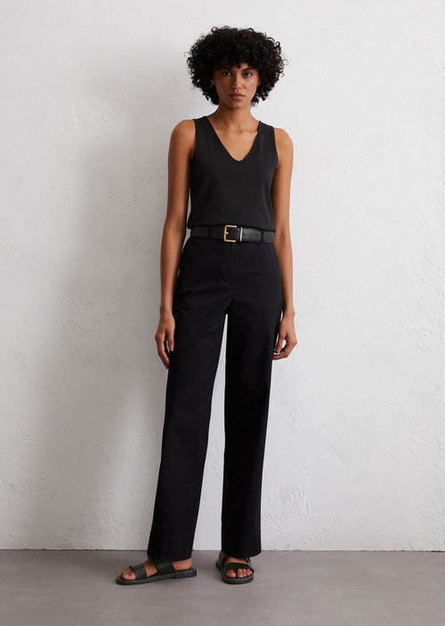 V-neck top slim — Black