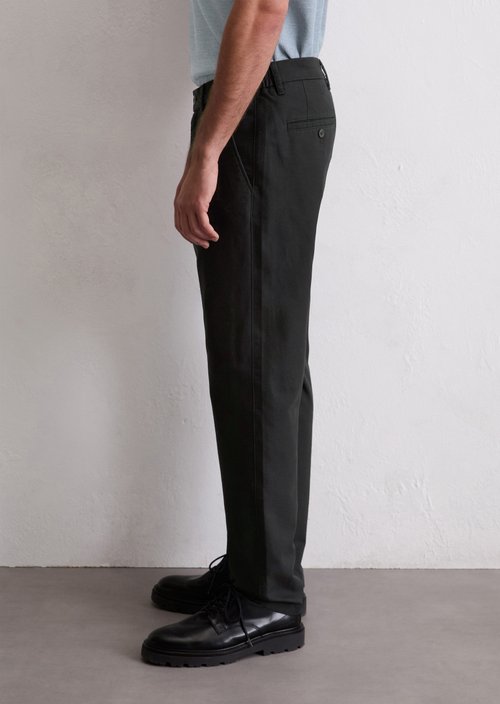Chino model Osby Jogger tapered — Black