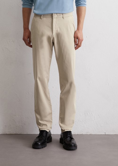 Chino model Osby tapered — Misty Grey