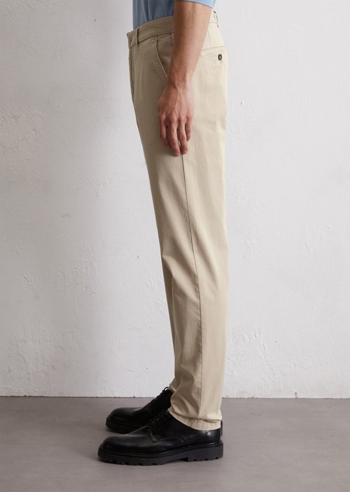 Chino model Osby tapered — Misty Grey
