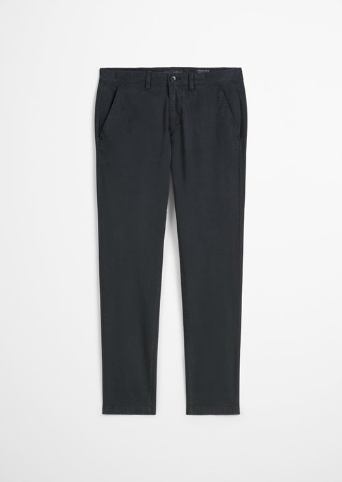 Chino model Stig shaped — Dark Navy