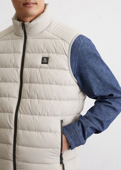 Regular quilted vest — Misty Grey