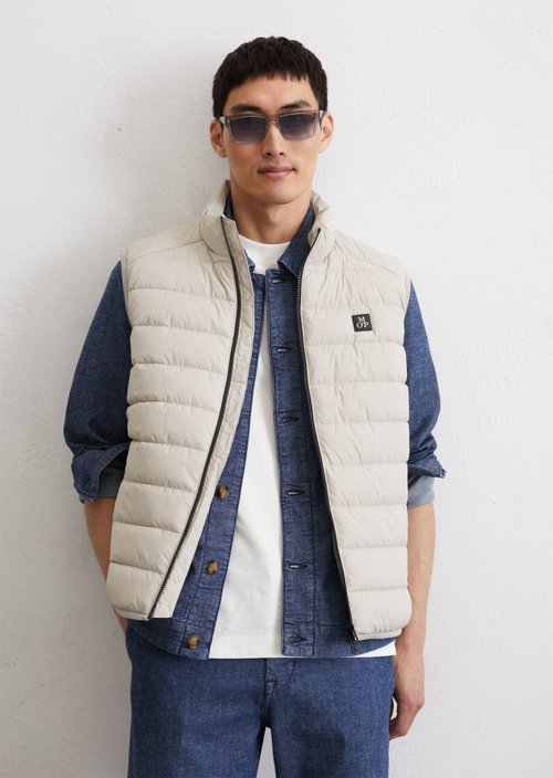 Regular quilted vest — Misty Grey