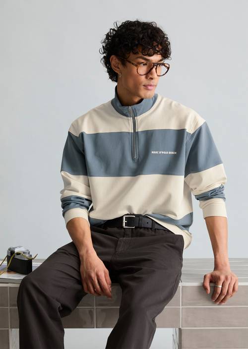 Sweat-Troyer relaxed Light Blue in Frontalansicht