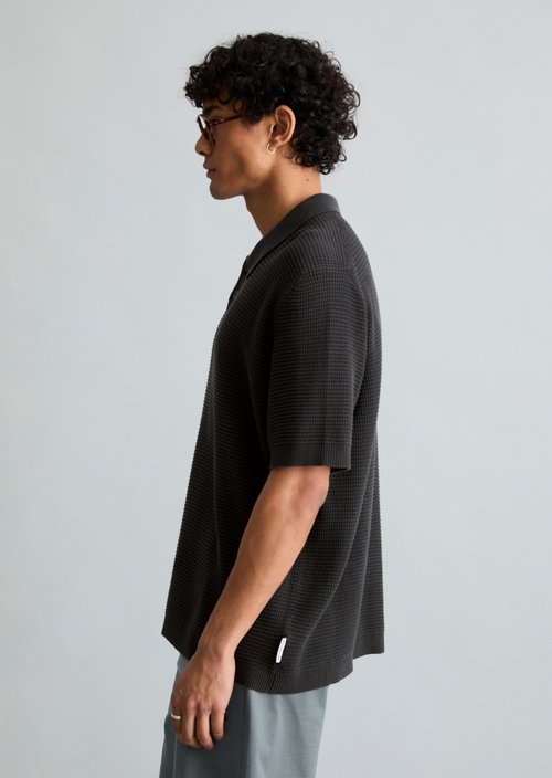 DfC knit polo shirt — Broken Graphite
