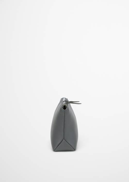 Pouch medium Castlerock in side view