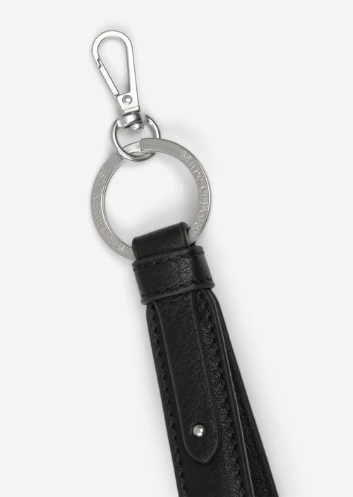 Přívěsek na klíče Black v detailním pohledu