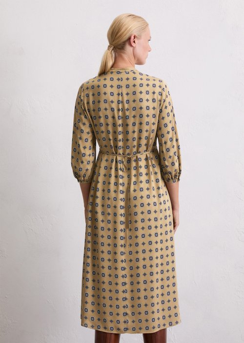 Dress shaped — Medium Beige