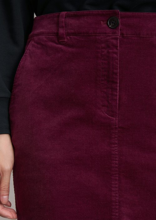 Corduroy mini skirt A-shape — Aubergine Red