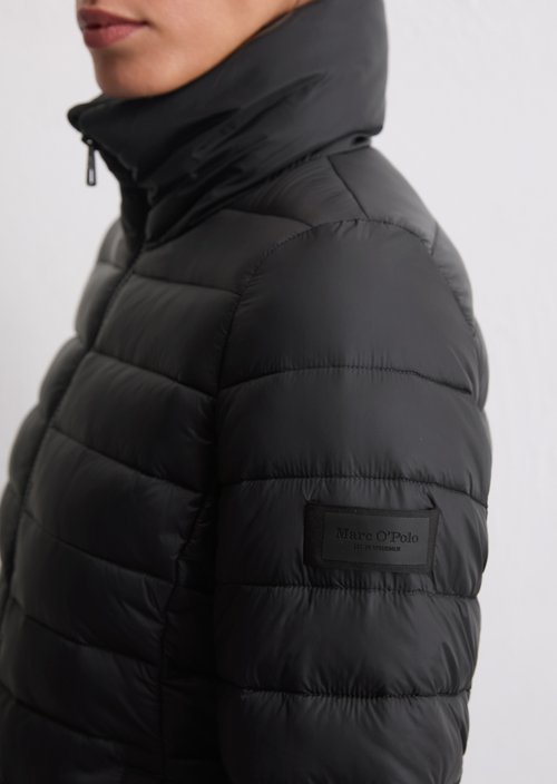 Lightweight quilted jacket fitted — Black