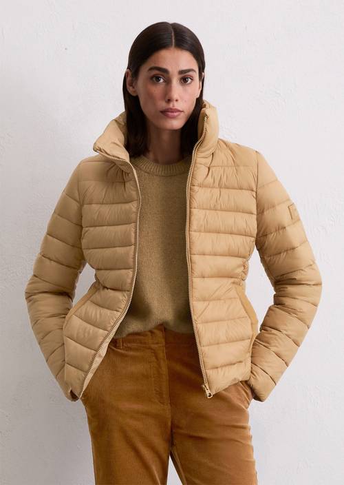 Veste matelassée légère fitted Salted Caramel en vue de face