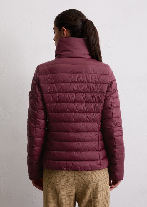 Lightweight quilted jacket fitted — Aubergine Red