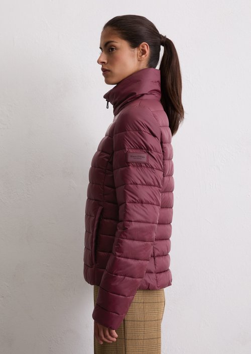Lightweight quilted jacket fitted — Aubergine Red
