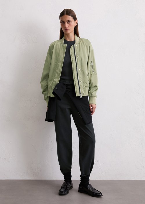 Blouson Travel Collection — Smooth Sage