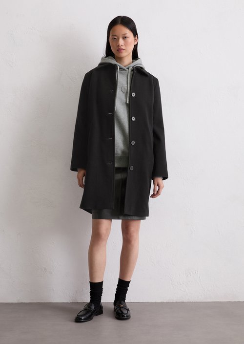 Regular coat — Black