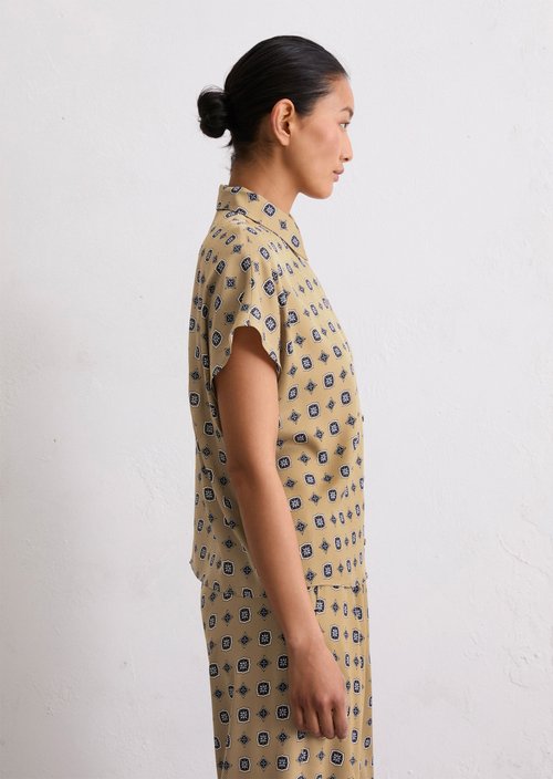 Regular patterned blouse — Medium Beige