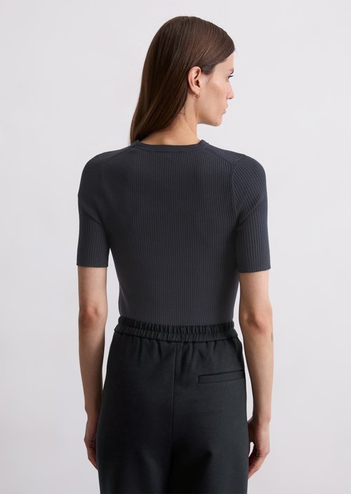 Sweater Travel Collection — Deep Night Blue