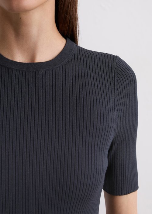 Sweater Travel Collection — Deep Night Blue