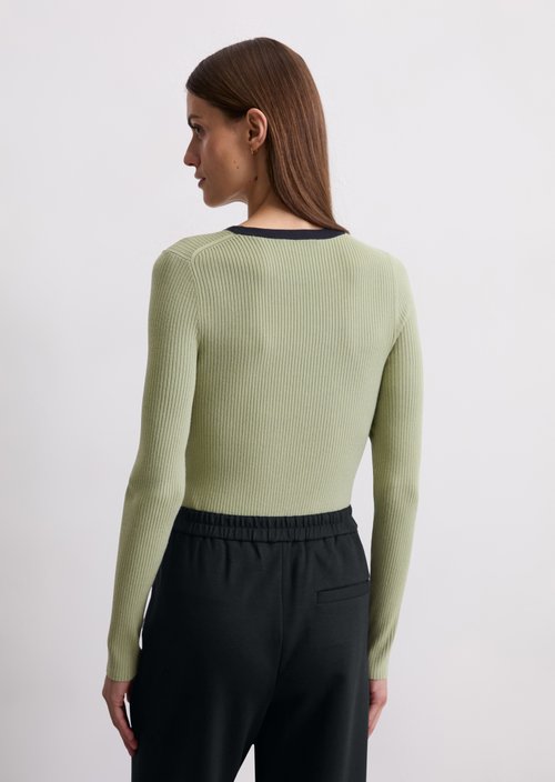 Sweater Travel Collection — Smooth Sage