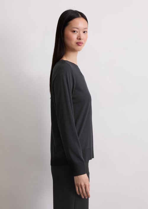 Luxury Longsleeve regular — Black