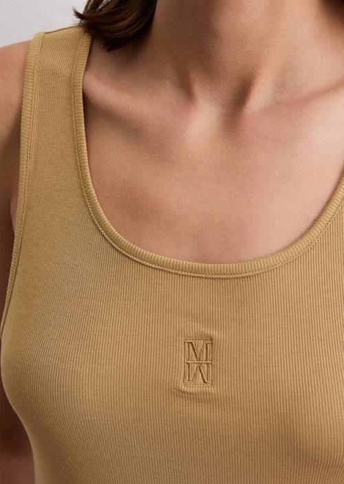 Regular tank top Salted Caramel in detail view
