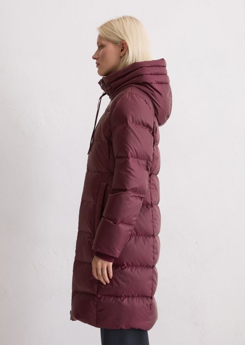 Hooded down coat shaped — Aubergine Red