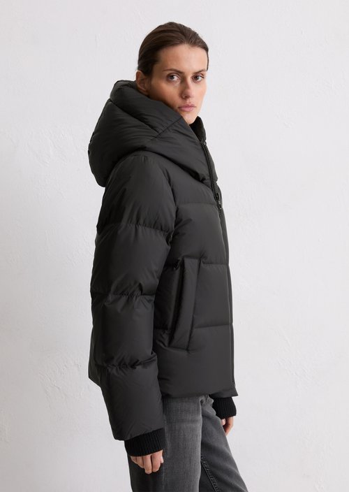 Regular puffer down jacket — Black