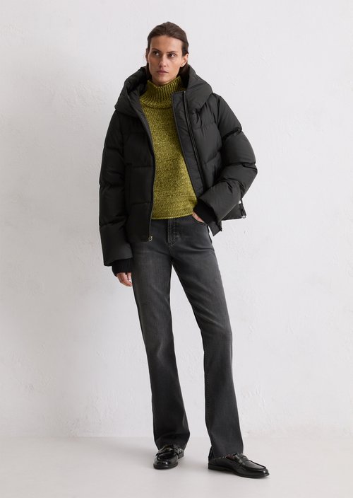 Regular puffer down jacket — Black