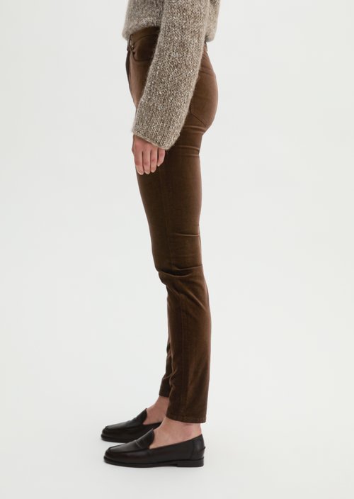 Velvet pants model Alkea slim — Burnt Coffee