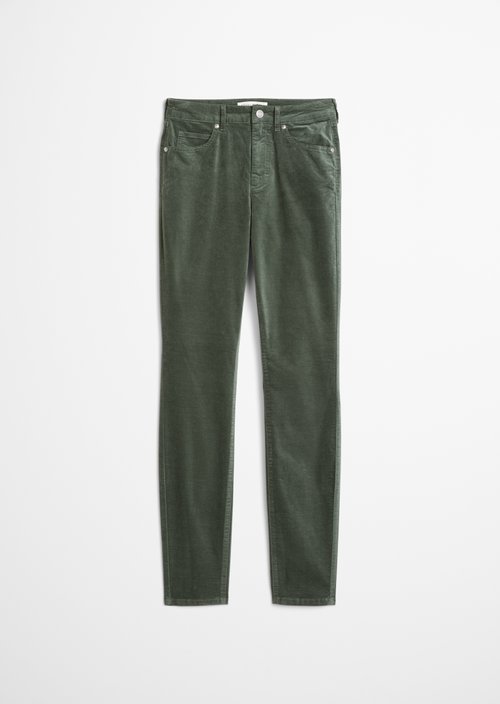 Velvet pants model Alkea slim — Quiet Pine
