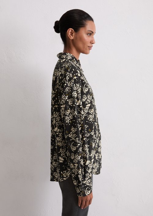Regular all-over print blouse — Black