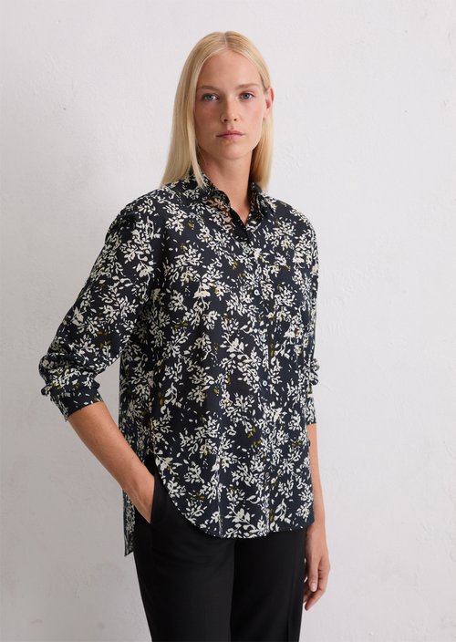Relaxed print blouse — Black