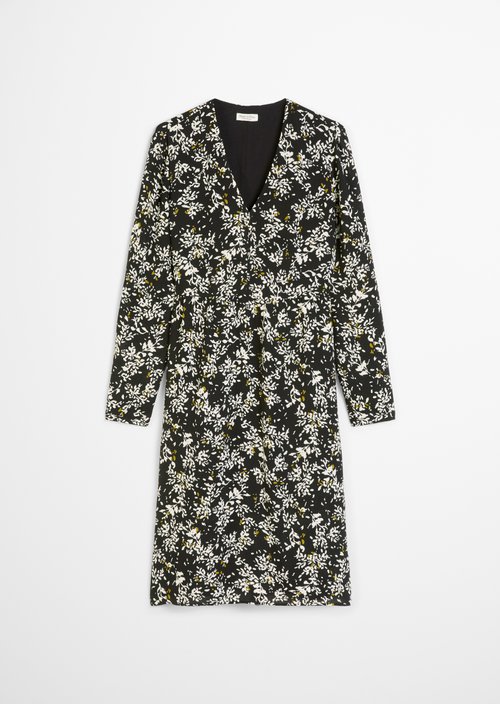 Dress shaped — Black