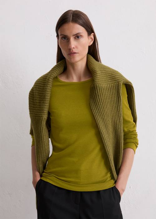 Longsleeve regular Deep Pea in front view
