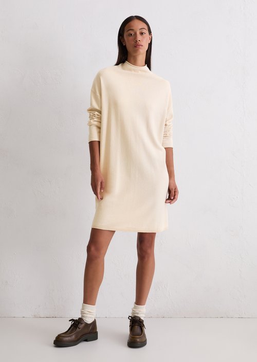 Relaxed fine knit sweater dress — Light Oat