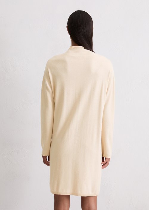 Relaxed fine knit sweater dress — Light Oat