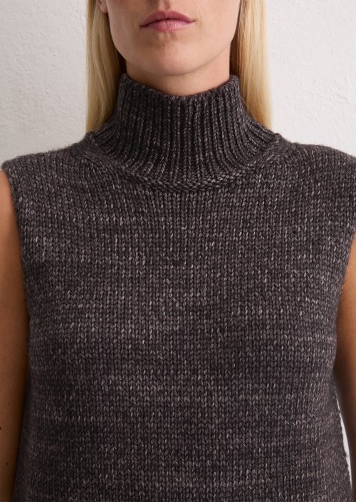 Sleeveless sweater loose — Dark Coffee